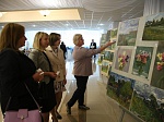 Курская АЭС: в Курчатове при поддержке атомной станции открылась выставка картин начинающих художников