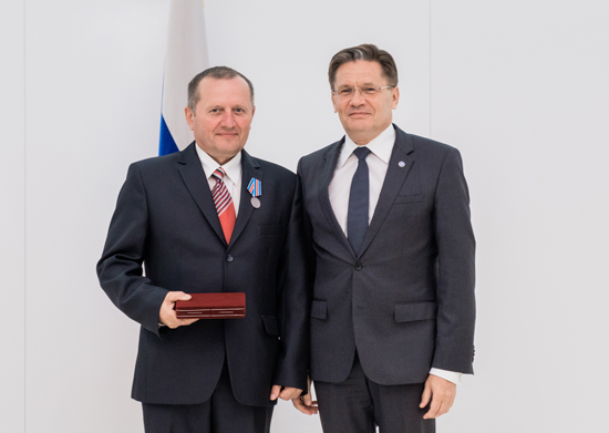 Работник Балаковской АЭС удостоен государственной награды «За заслуги в освоении атомной энергии»
