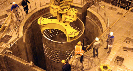 На Ленинградской АЭС-2 началась предварительная сборка реактора