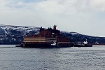 The docking operation for the ‘Akademik Lomonosov’ powership has begun in Murmansk