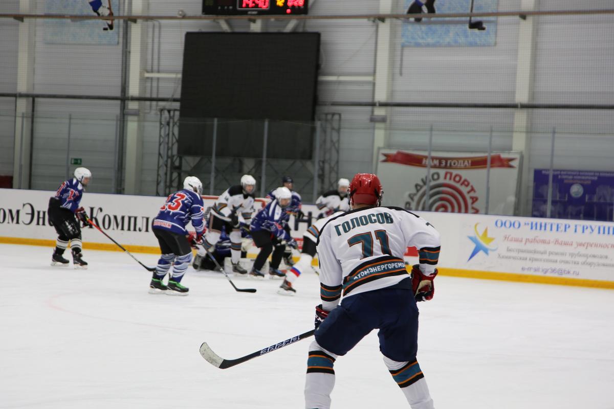 В городе атомщиков завершился III чемпионат по хоккею на призы Нововоронежской АЭС