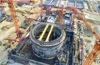 Курская АЭС-2: в здании реактора первого энергоблока приступили к монтажу полярного крана