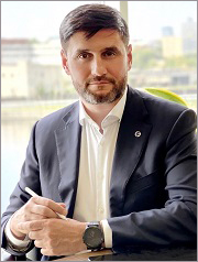 Генеральный директор «АтомЭнергоСбыта» Петр Конюшенко: «Только комплексное внедрение цифровых и очных клиентских сервисов позволяют достичь высоких показателей»