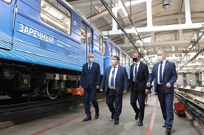 Белоярская АЭС: «Атомный поезд» запустили в метро Екатеринбурга