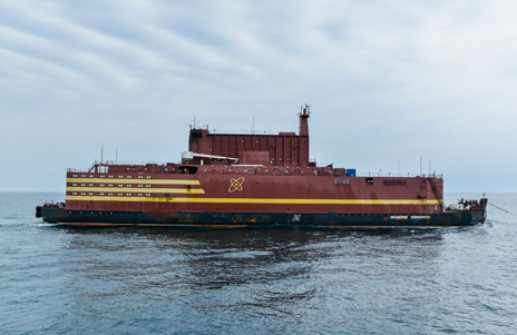 Rosenergoatom: the world’s first floating power unit (FPU) Akademik Lomonosov has entered Kola Bay