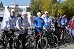 Работники Белоярской АЭС измерили радиационный фон Екатеринбурга в ходе «Атомного велопробега»