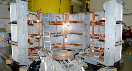 На Кольской АЭС началась уникальная процедура отжига корпуса реактора энергоблока №2, позволяющая восстановить физико-механические свойства металла