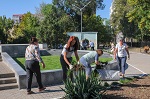 Ростовская АЭС: атомщики вместе с жителями города благоустроили памятный мемориал жертвам теракта в Волгодонске  