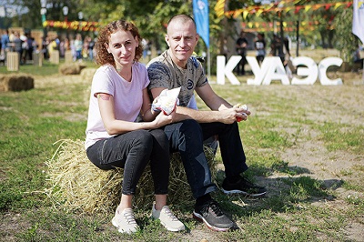 Курская АЭС: свыше 10 тысяч человек приняли участие в фестивале уличной еды и кино в Курчатове