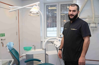 Кольская АЭС выделила 6 млн руб на ремонт хирургического кабинета стоматологии в городе Полярные Зори
