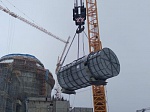 Ленинградская АЭС: в реакторное отделение энергоблока №2 ВВЭР-1200 доставлены последние элементы для сборки реактора 
