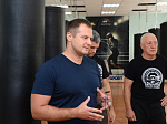 Балаковская АЭС закупила новые спортивные снаряды для балаковского Центра бокса