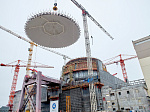 На стройплощадке Курской АЭС-2 завершен монтаж купольной части наружной защитной оболочки энергоблока №1