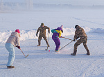 Более 100 любителей хоккея на валенках стали участниками уникального турнира в городе-спутнике Калининской АЭС - Удомле