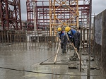 На площадке сооружения Курской АЭС-2 начали бетонирование перекрытия надземной части здания турбины энергоблока №2