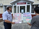 Ростовская АЭС: более 200 жизнеутверждающих художественных работ передано в медучреждения Волгодонска и сельских районов