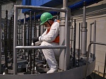 Ростовская АЭС: на энергоблоке №2 специалисты завершили выгрузку образцов-свидетелей для подтверждения проектных свойств металла корпуса реактора