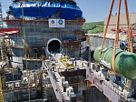 At the Kursk NPP-2 site, the “atomic heart” was installed – the PWR-TOI reactor vessel