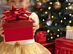 Белоярская АЭС передала более 300 новогодних подарков детям 