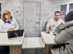 В мобильном центре обслуживания клиентов «АтомЭнергоСбыта» жители Хакасии начали получать услуги МФЦ