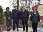 В Нововоронеже при участии атомщиков открыли памятный знак, посвященный столетию октябрят 