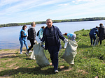 Смоленская АЭС: десногорские атомщики в рамках Всероссийской экоакции очистили берег водохранилища от 1,5 тонн мусора