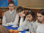 Ростовская АЭС: в рамках проекта «Слава Созидателям» прошла встреча ветерана атомной энергетики со школьниками