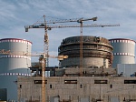 На энергоблоке №2 ВВЭР-1200 Ленинградской АЭС завершили сооружение сверхпрочной наружной защитной оболочки здания реактора 